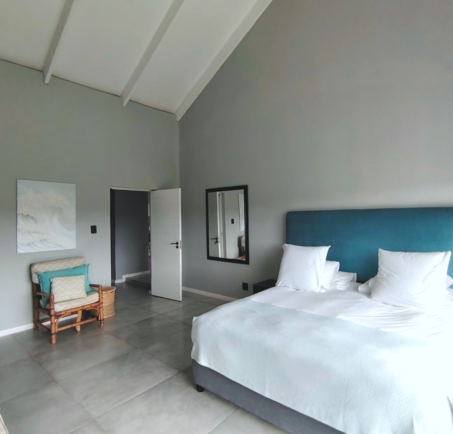 5 Bedroom Property for Sale in Brackenridge Western Cape